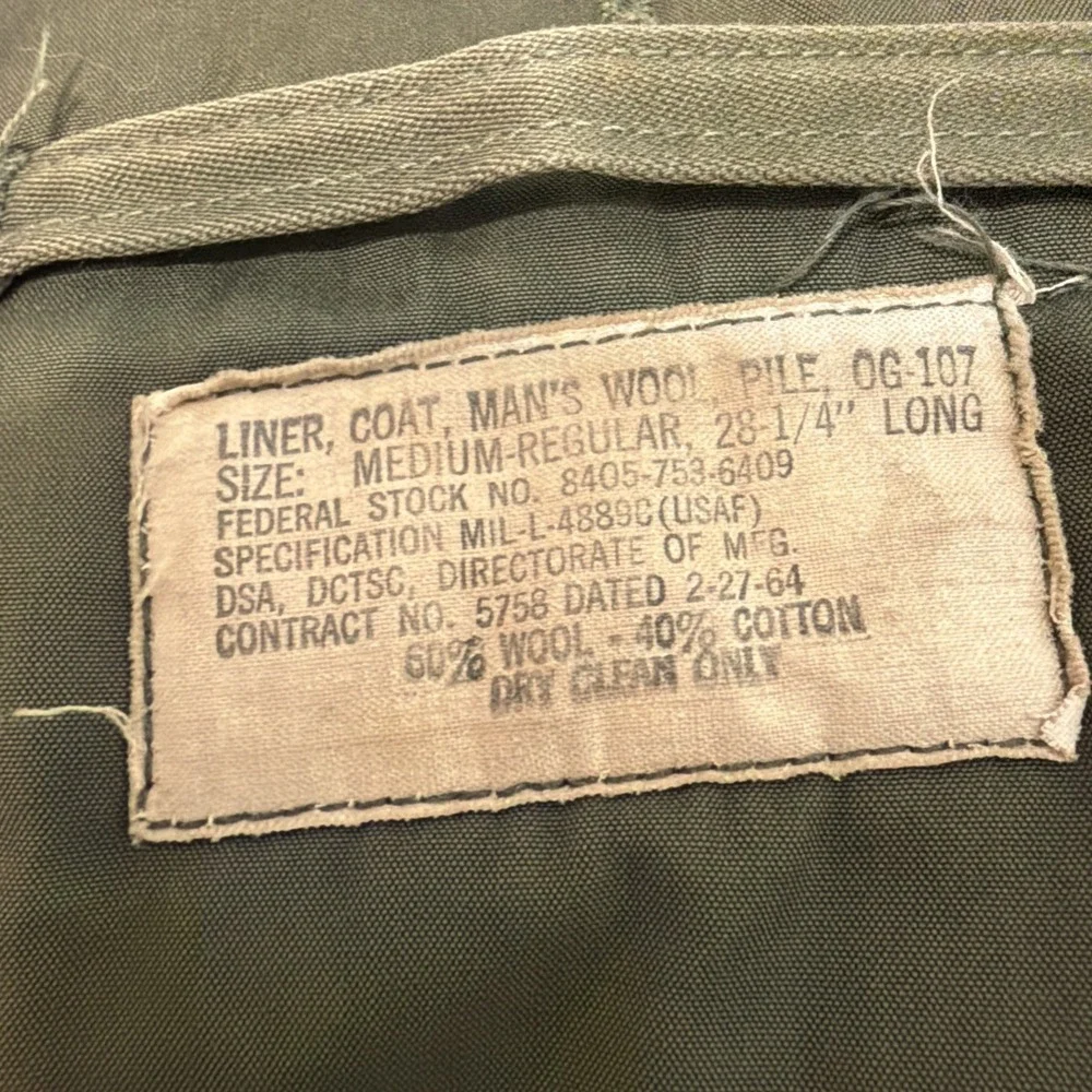 Vintage 1964 USAF Liner Jacket Men's Medium Green Wool Pile Coat Military 60s